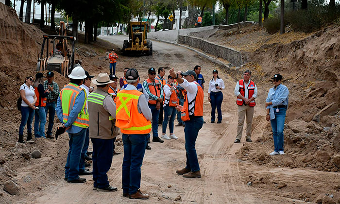 Avalan calidad de obras municipales; Especialistas del Colegio de Ingenieros Civiles y catedráticos de la Unison