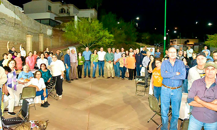 Entrega Parque en Loma Linda el alcalde Antonio Astiazarán