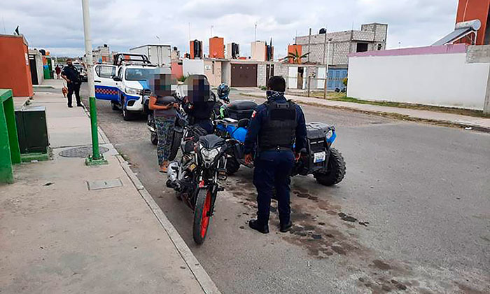 Atrapan a conductor de motocicleta con reporte de robo