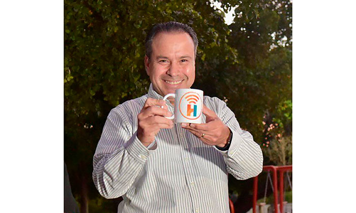 Une a Hermosillo con 150 puntos wifi gratuitos; El presidente municipal, Antonio Astiazarán