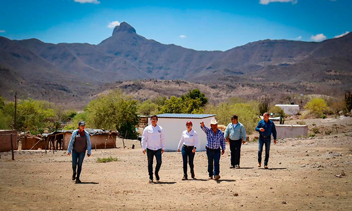 Supervisa obras de infraestructura en comunidades guarijías; Gobierno de Sonora