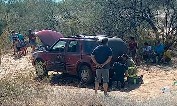 Se incendia vehículo en Carretera 26