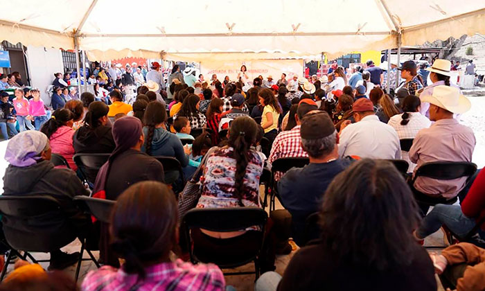 Atiende Gobierno de Sonora a la etnia pima en Yécora