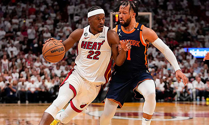 Jimmy Butler y Heat ponen ‘contra las cuerdas’ a Knicks