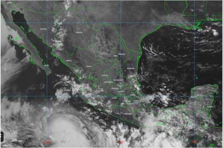 Ciclón Adrian se intensifica a huracán en el Pacífico de México