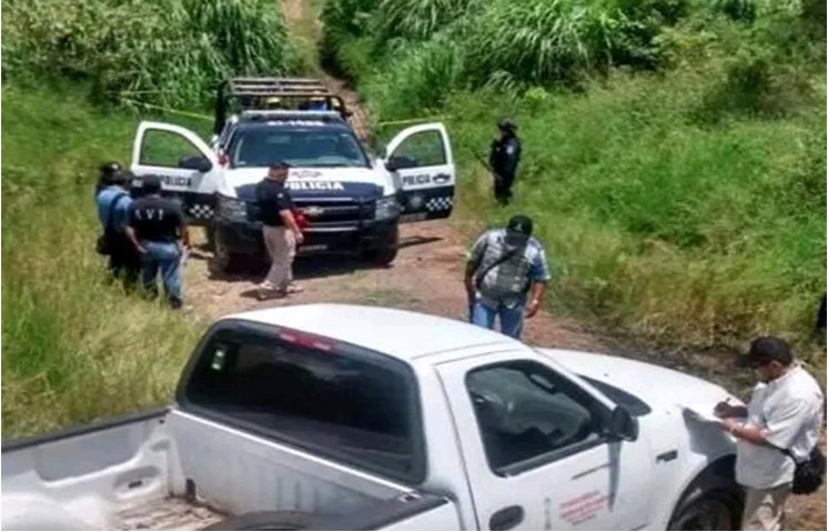 Encuentran en Veracruz cadáver calcinado dentro de vehículo