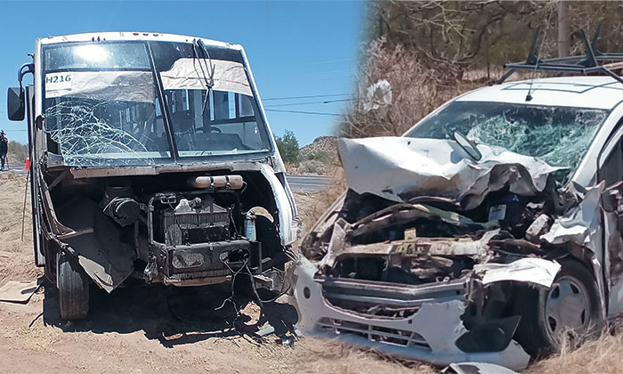 Embiste camión a automóvil en la carretera a Bahía de Kino