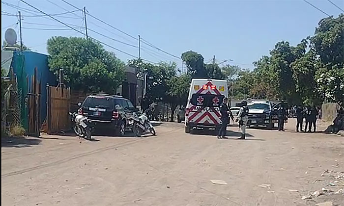 Asesinan a balazos a tres hombres en una casa en Ciudad Obregón
