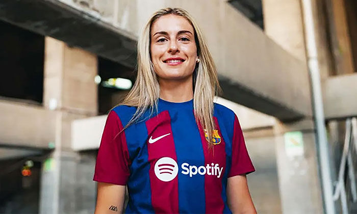 Barcelona honra a las mujeres; así es su playera para la temporada 23-24