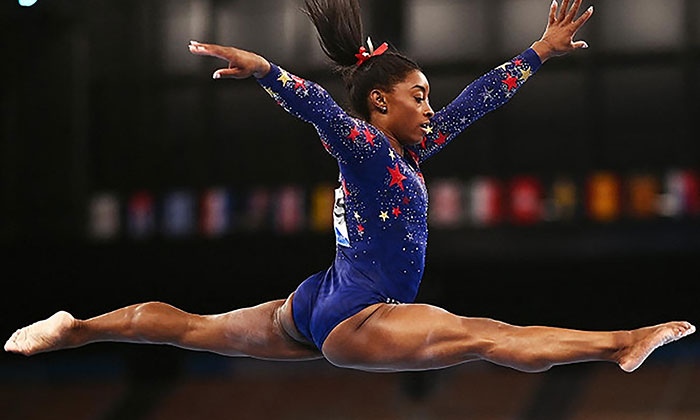 Simone Biles regresaría a competir