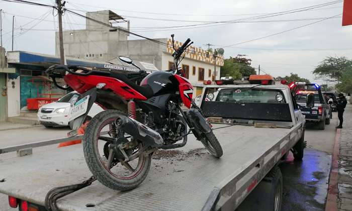 Apalea motocicleta; ahora está detenido