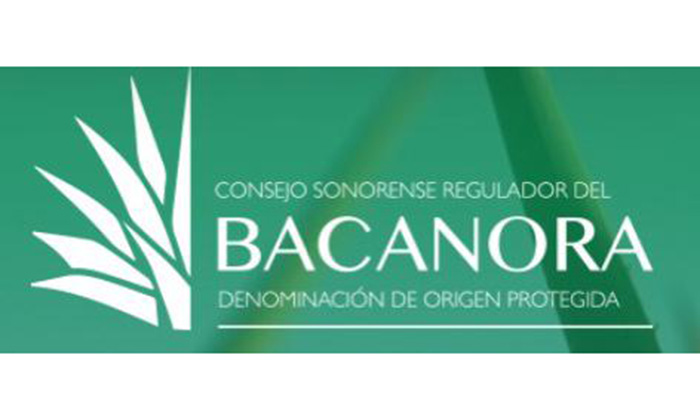 Promociona Secretaría de Economía bacanora con restauranteros