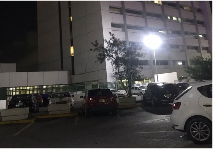 Hombre se lanza del décimo piso en hospital de Monterrey