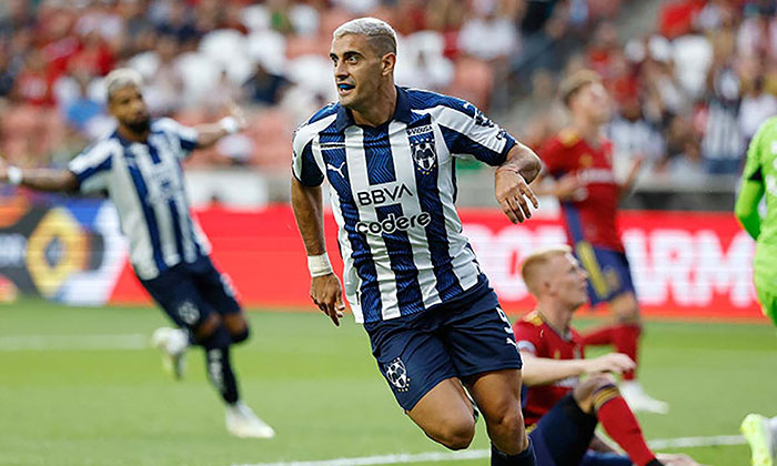 Rayados golea al Real Salt Lake