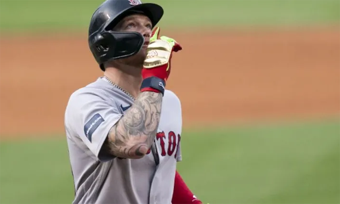 El jugador de ascendencia mexicana Alex Verdugo listo con Boston