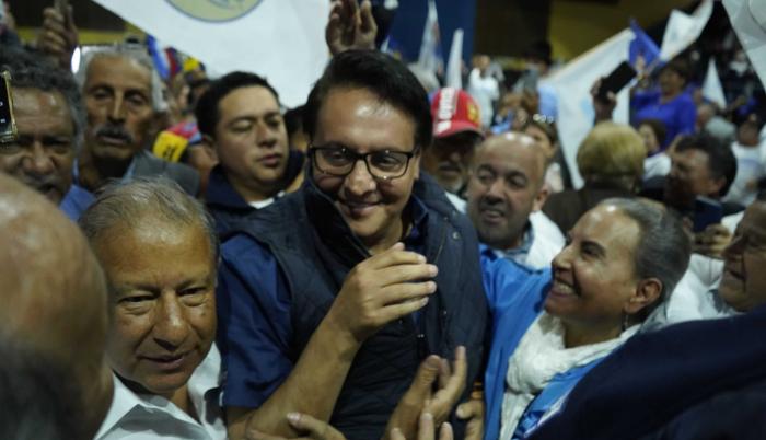 Candidato presidencial ecuatoriano asesinado: Promesa de justicia del presidente