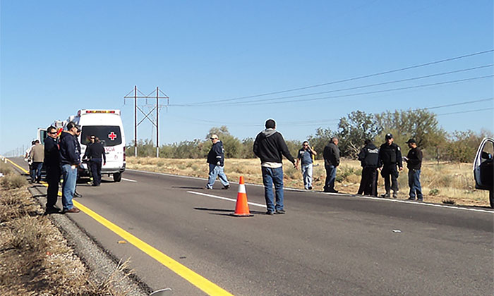 Impacta tráiler a motociclista en la salida a Nogales
