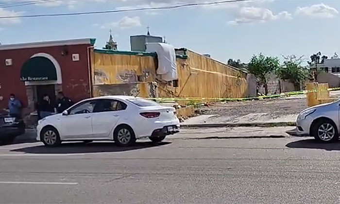 Hallan a hombre asesinado en predio abandonado en la colonia San Benito