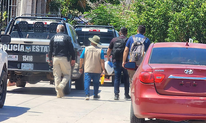 Acribillan a hombre por fuera de su casa en el centro de Guaymas