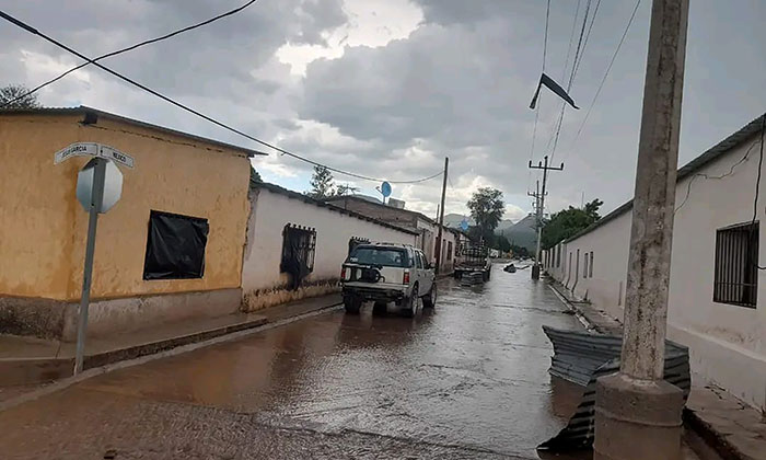 Causa tormenta daños en Bacadéhuachi; Atiende estragos Protección Civil