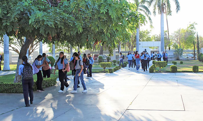 Inician actividades escuelas Normales y Universidad Pedagógica Nacional en Sonora