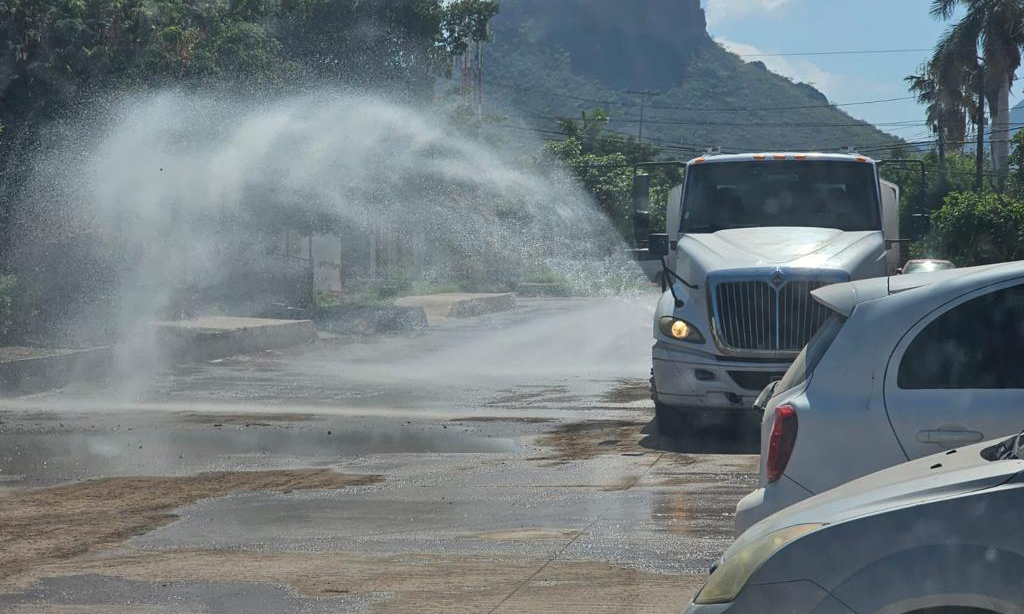 Cloran calles y avenidas en la colonia San Vicente