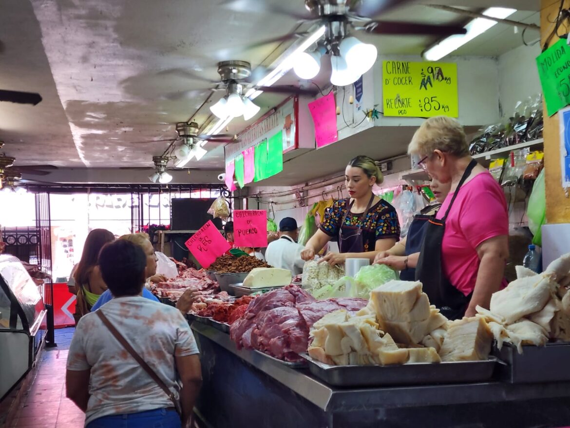 Aumenta venta de carne y menudo por festejos patrios