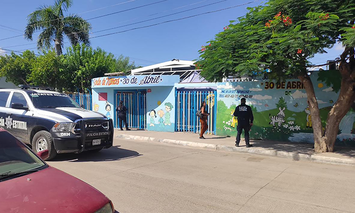 Atacan a pareja frente a escuela en Ciudad Obregón