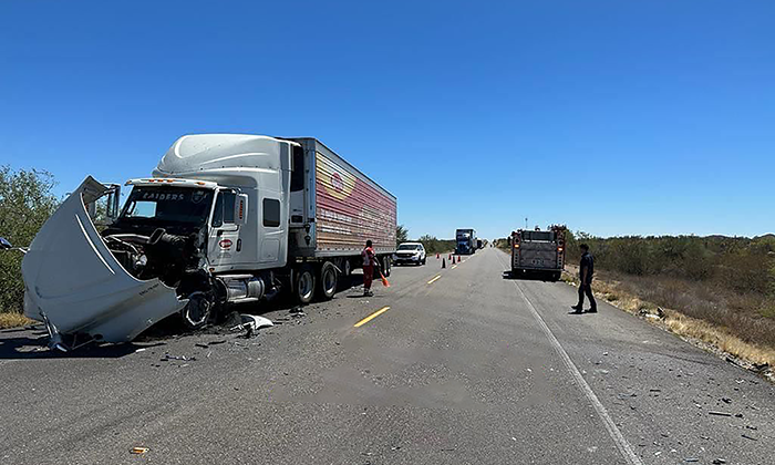 Muere conductor en choque en la carretera Caborca-Sonoyta