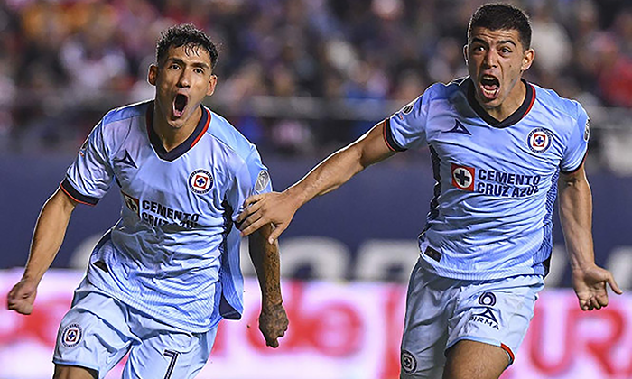 Deja Cruz Azul el sótano al vencer a San Luis; Se impone por 2-1
