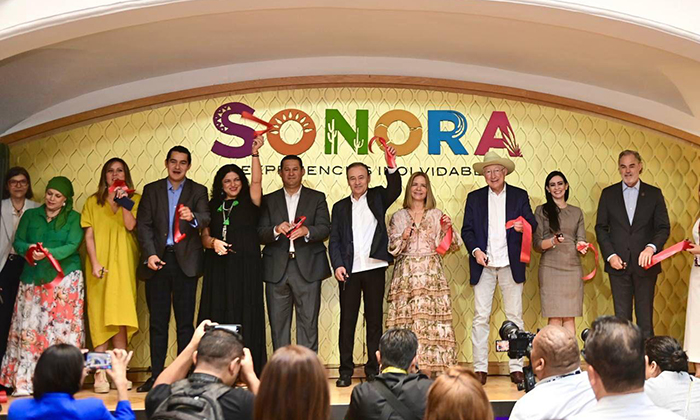 Inaugura gobernador Alfonso Durazo Montaño Casa Sonora en Festival Cervantino