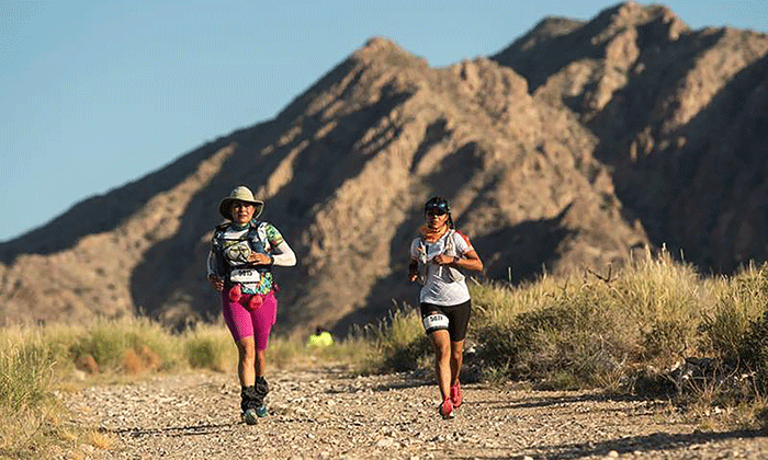 Resalta gobernador éxito de Carrera del Desierto