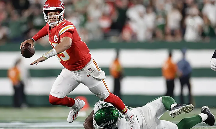 Domina Kansas City a Jets por 23-20