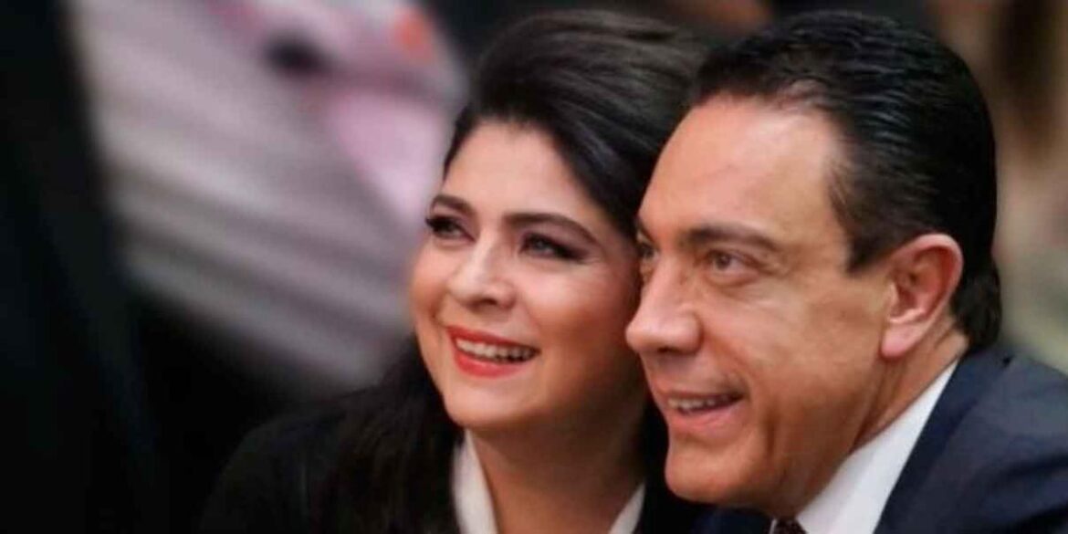 Supuesta ruptura: Victoria Ruffo y Omar Fayad ponen fin a su matrimonio de 22 años