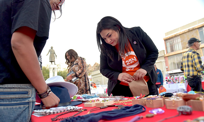Reúne IV Feria de las Mujeres a 150 emprendedoras en la Plaza Hidalgo