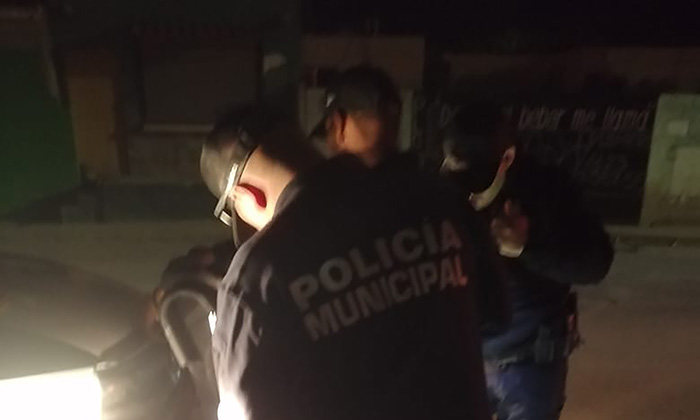 Someten a pirómano armado con daga en la colonia Villa Verde