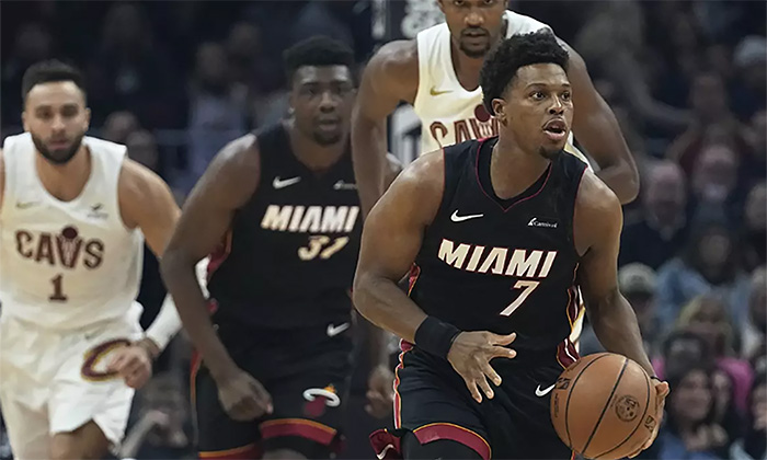 Se impone Miami ante los Cavaliers por marcador de 129-96