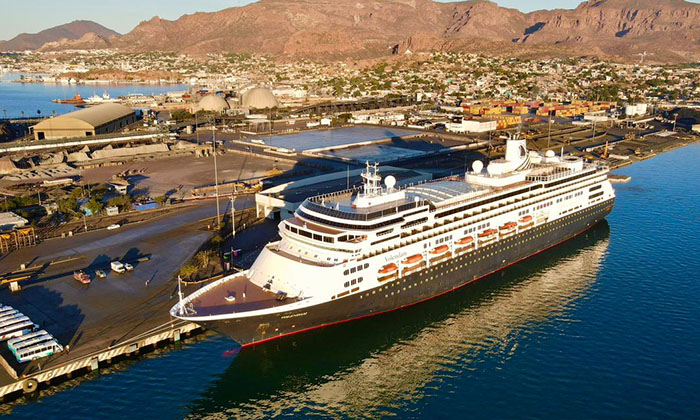 Arriba crucero Volendam a Guaymas