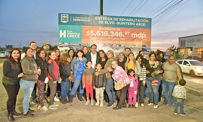 Entrega Toño Astiazarán obra en Real del Carmen