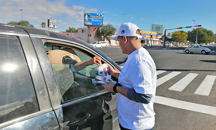 Realiza tradicional colecta para el Día del Policía