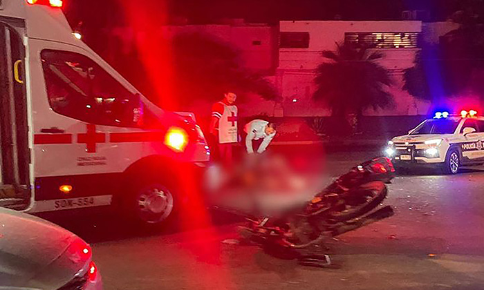 Resulta lesionado motociclista en Palomas Residencial
