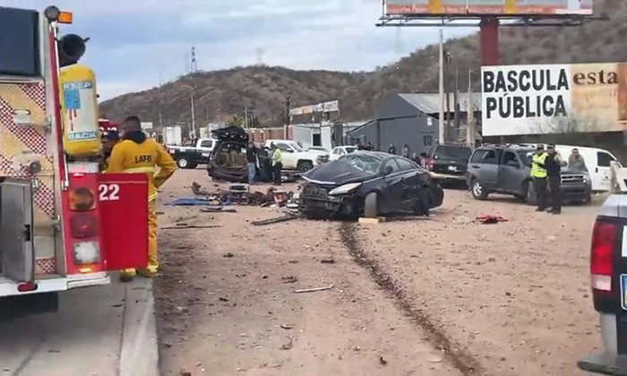 Mueren dos mujeres en choque carretero en el l tramo Imuris a Nogales