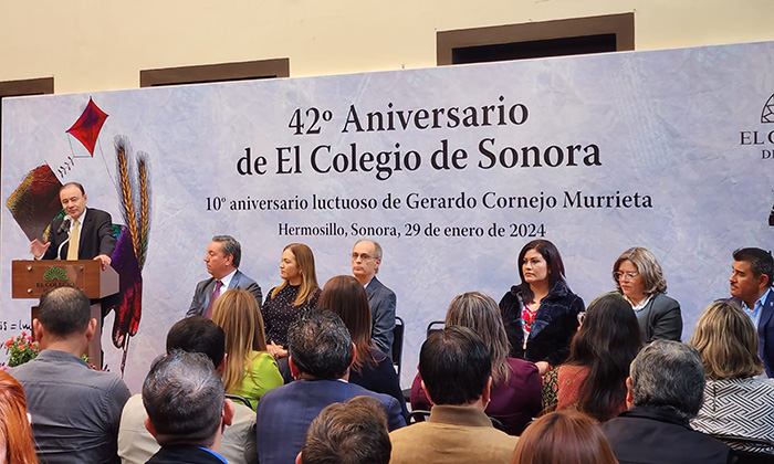 Celebra Colegio Sonora 42 aniversario