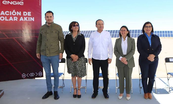 Inaugura Gobernador Parque Solar en Puerto Libertad