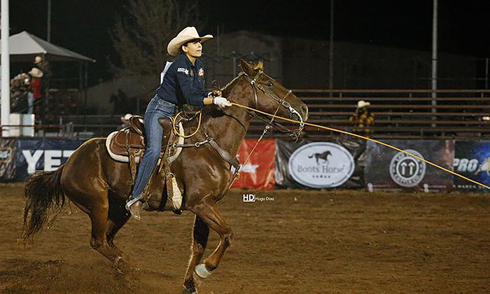 Alumna del Cobach irá a mundial de rodeo en Wyoming, Estados Unidos
