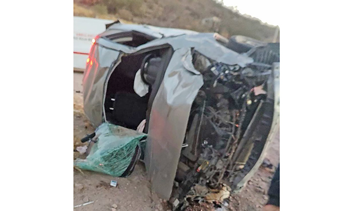 Deja volcadura a adolescente herido en Guaymas