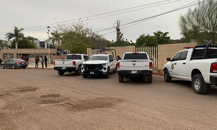 Intentan sacar cajeros bancarios del Itson en Guaymas