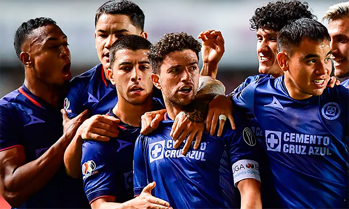 Cruz Azul remonta y derrota 3-1 a Querétaro en el Estadio La Corregidora