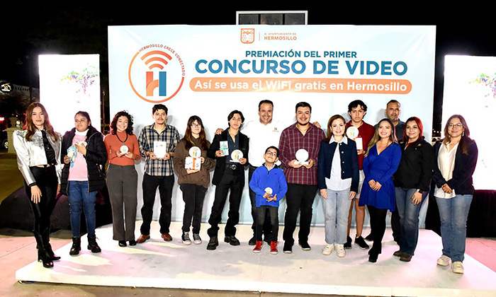 Premian a ganadores de concurso sobre uso del Wi-Fi gratis en Hermosillo