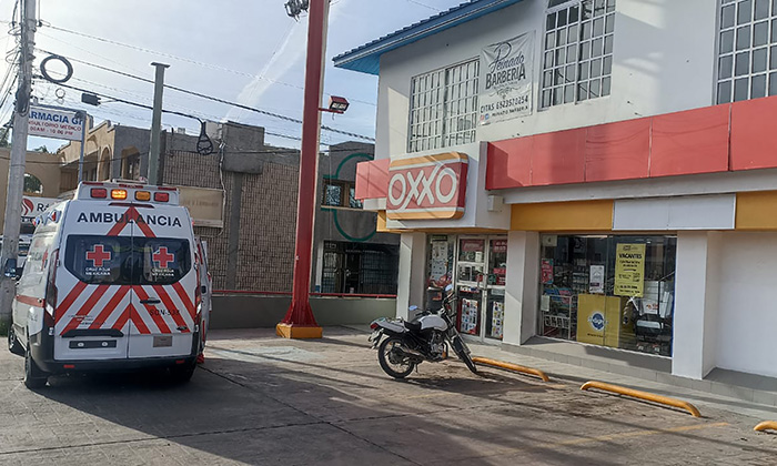 Atraca sujeto en dos tiendas de conveniencia la mañana del lunes